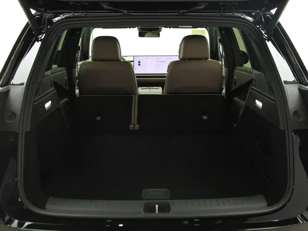 Li Auto Li L6 — миниатюра 16