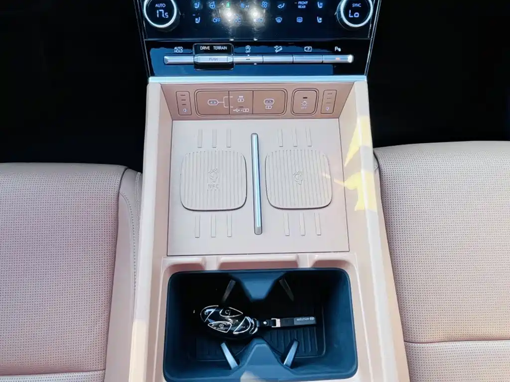 Hyundai Santa Fe — миниатюра 15
