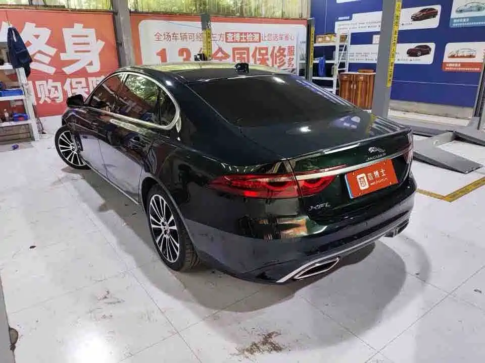 Jaguar XFL — миниатюра 6