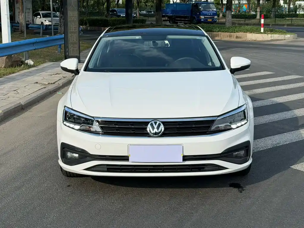 Volkswagen Lamando — миниатюра 2