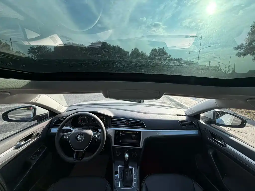Volkswagen Lamando — миниатюра 9