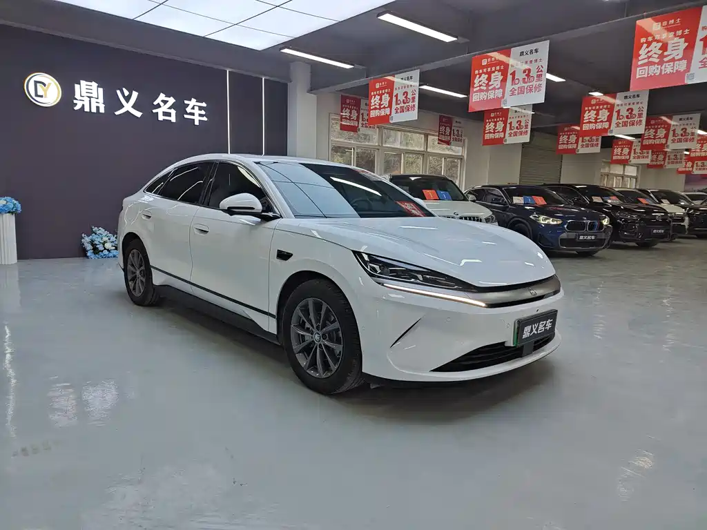 BYD QIN L