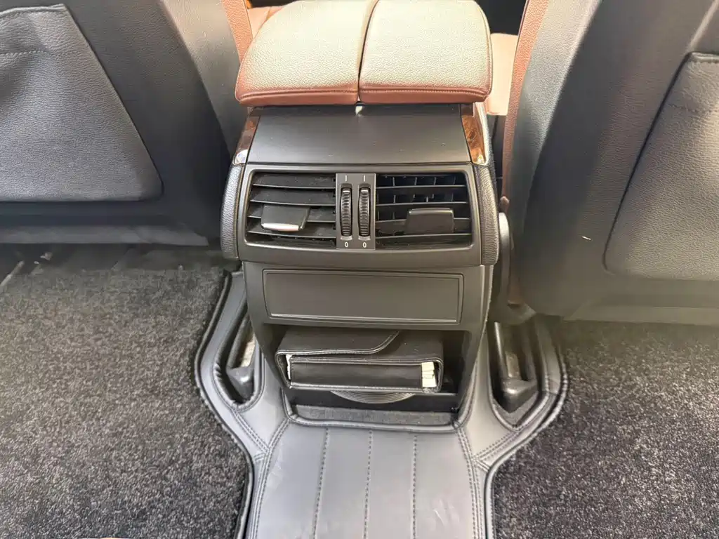 BMW X5 (Import) — миниатюра 15