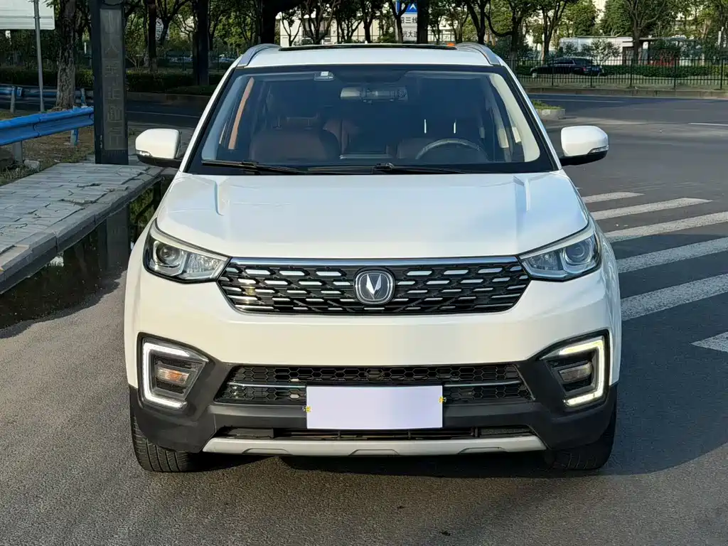 Changan CS55 — миниатюра 2