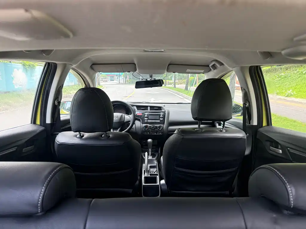 Honda Fit — миниатюра 15
