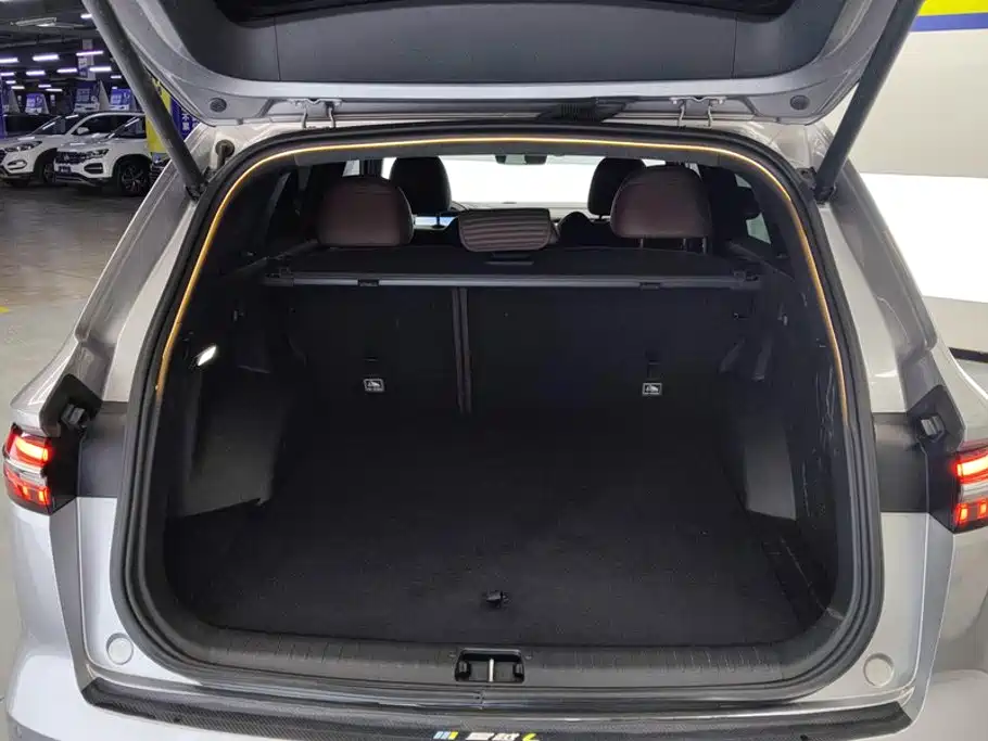 Geely Xingyue L — миниатюра 4