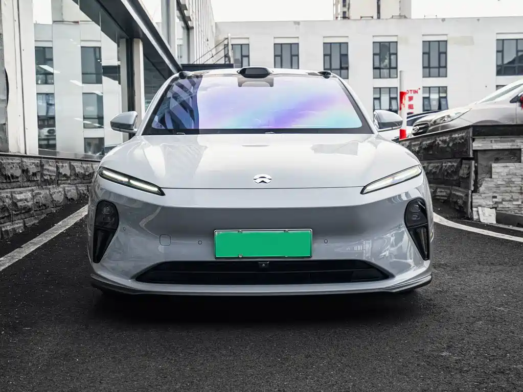 NIO ET5 — миниатюра 2