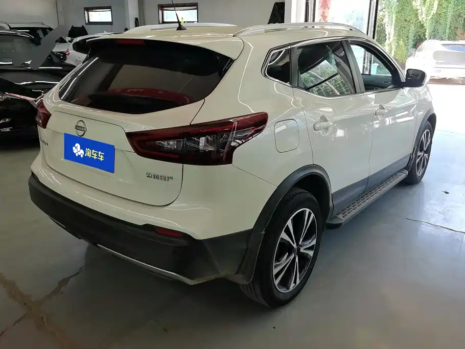 Nissan Qashqai — миниатюра 3