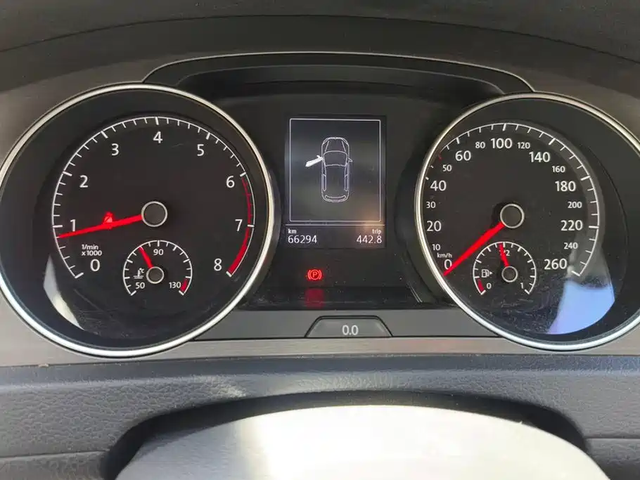 Volkswagen Golf — миниатюра 14