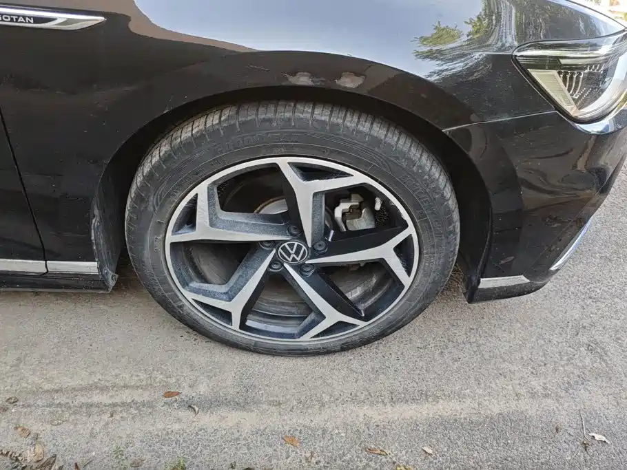 Volkswagen Magotan — миниатюра 6