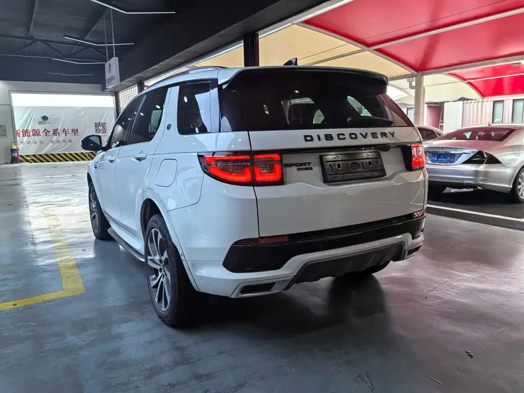 Land Rover Discovery Sport Hybrid — миниатюра 8