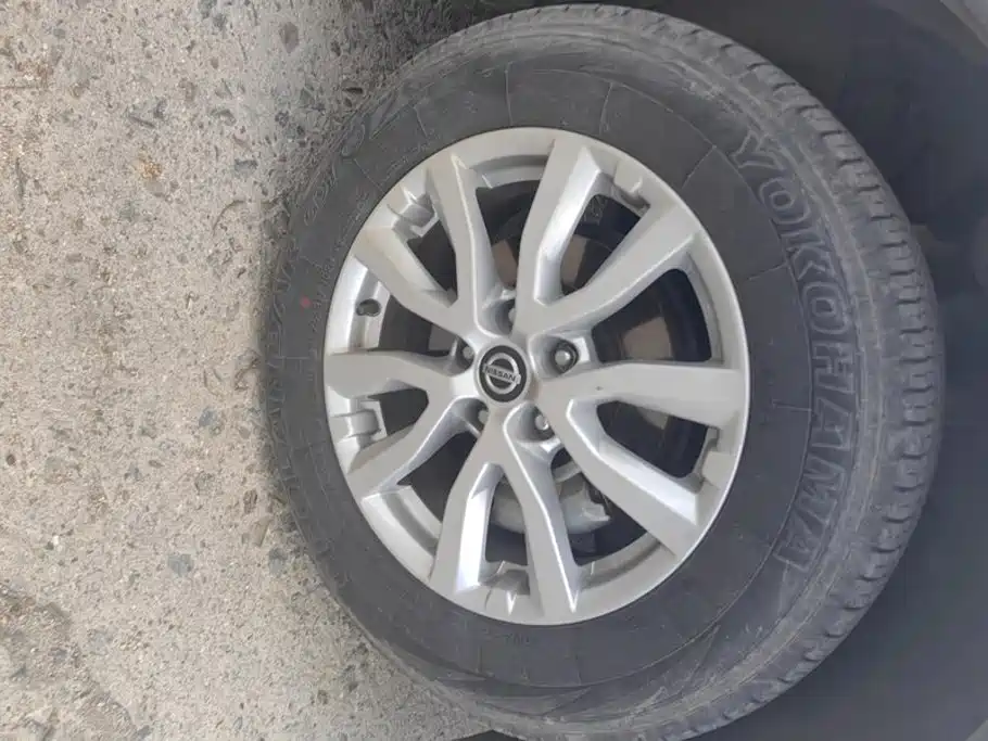 Nissan X-Trail — миниатюра 6