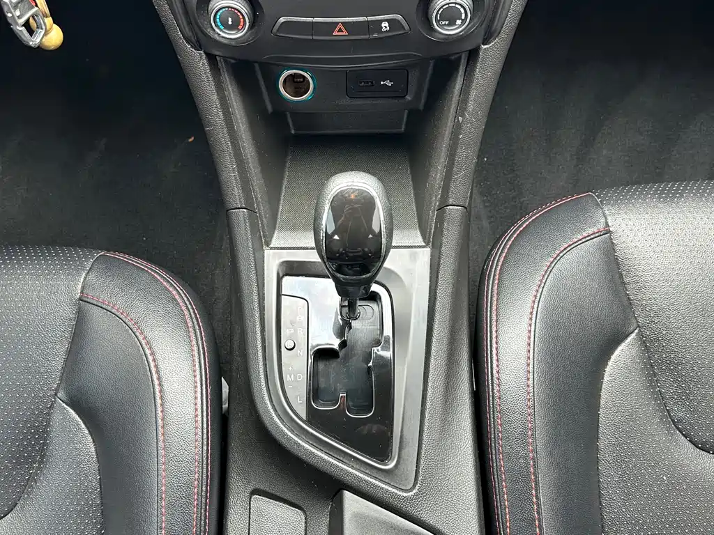 Chery Arrizo 5 — миниатюра 10