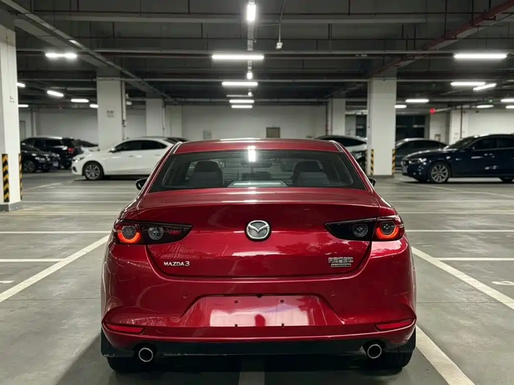 Mazda 3 Axela — миниатюра 8