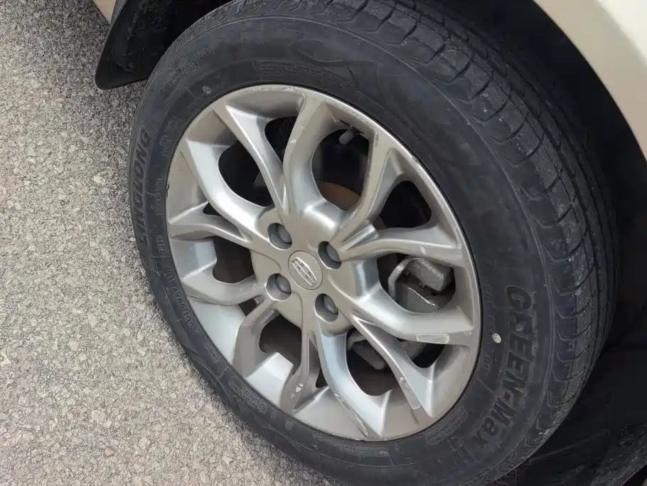 Geely Vision — миниатюра 6