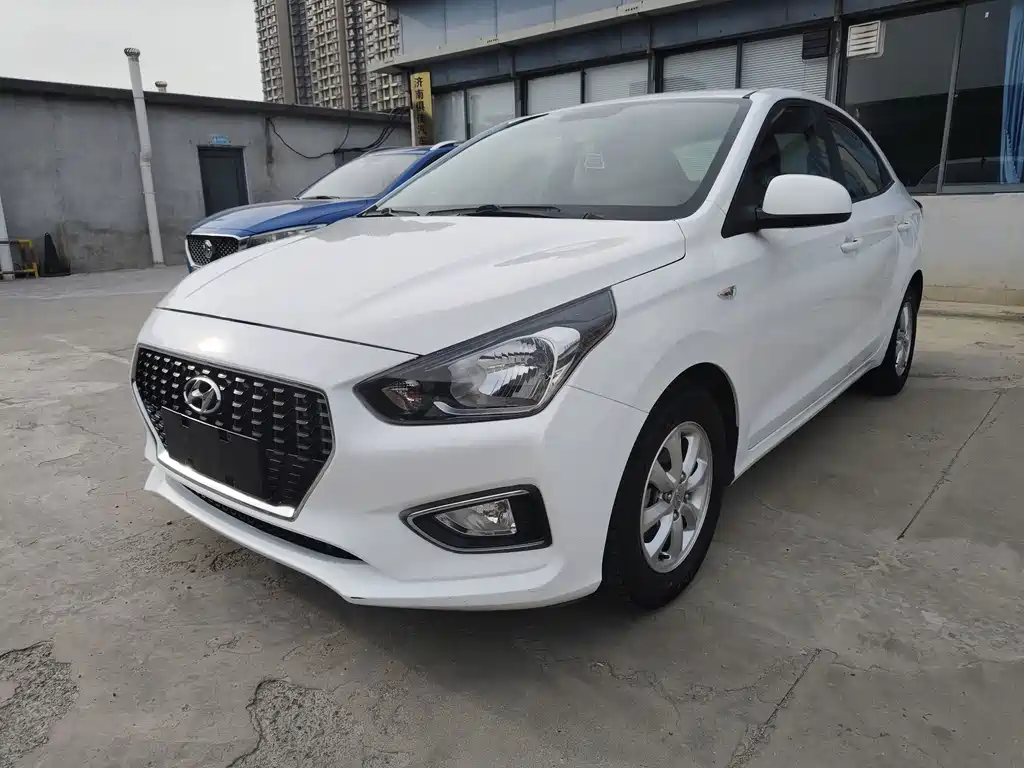Hyundai Verna