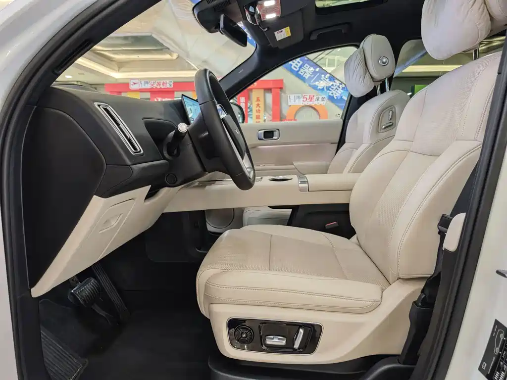 Li Auto Li L9 — миниатюра 10