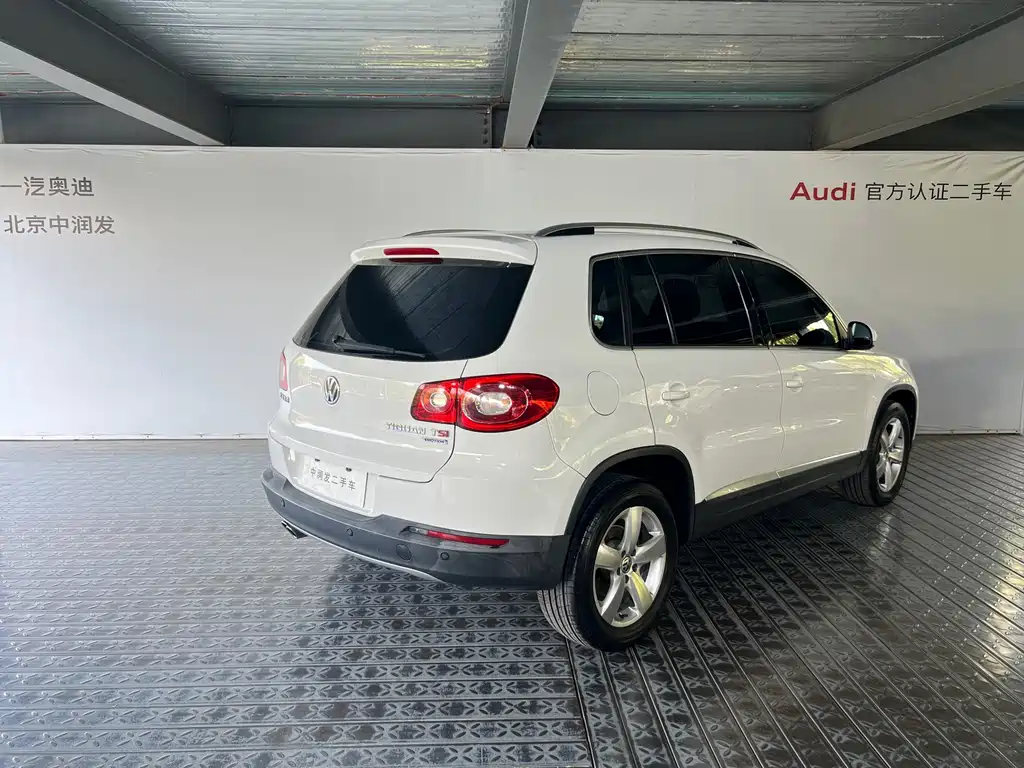 Volkswagen Tiguan — миниатюра 5