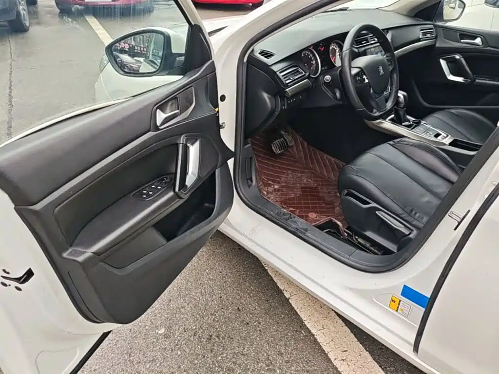 Peugeot 408 — миниатюра 16