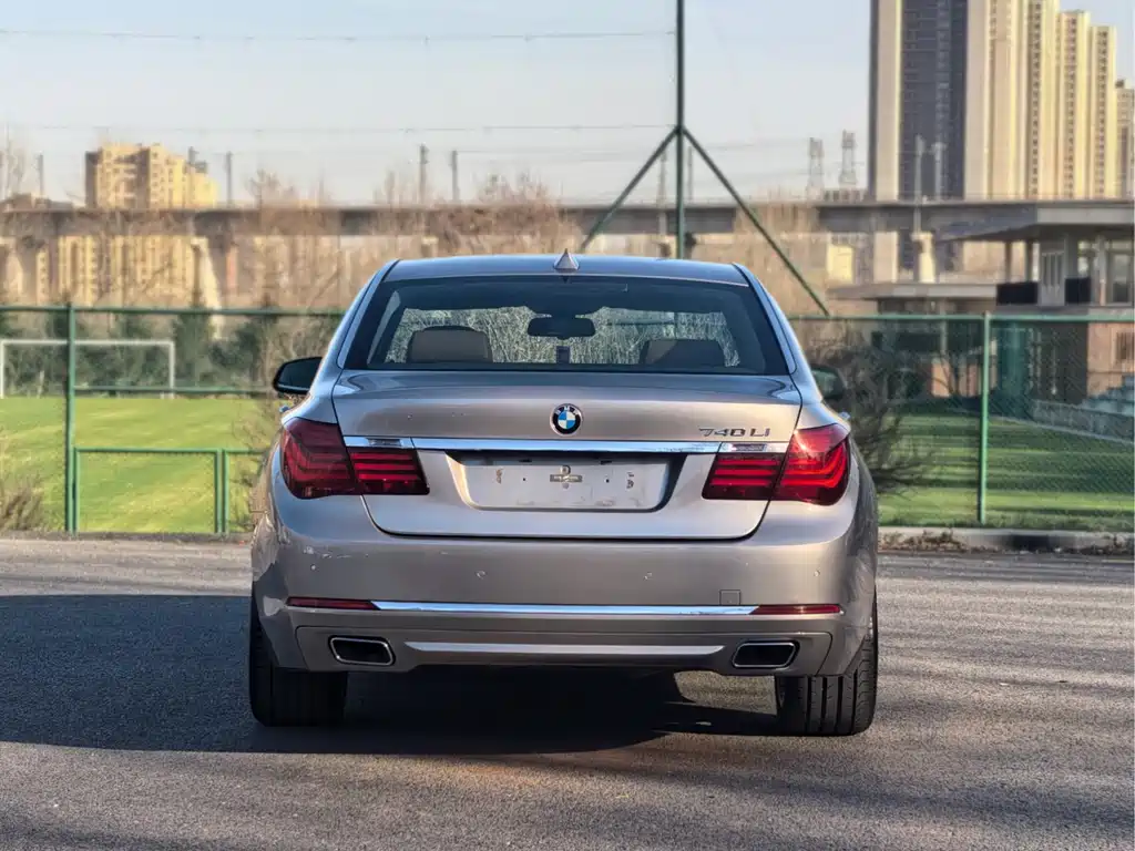 BMW 7 Series 7 2013 740Li Lead