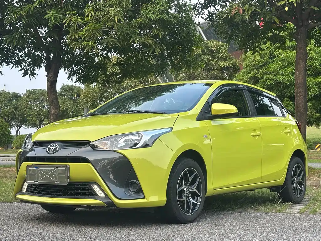 Купить Toyota Yaris L