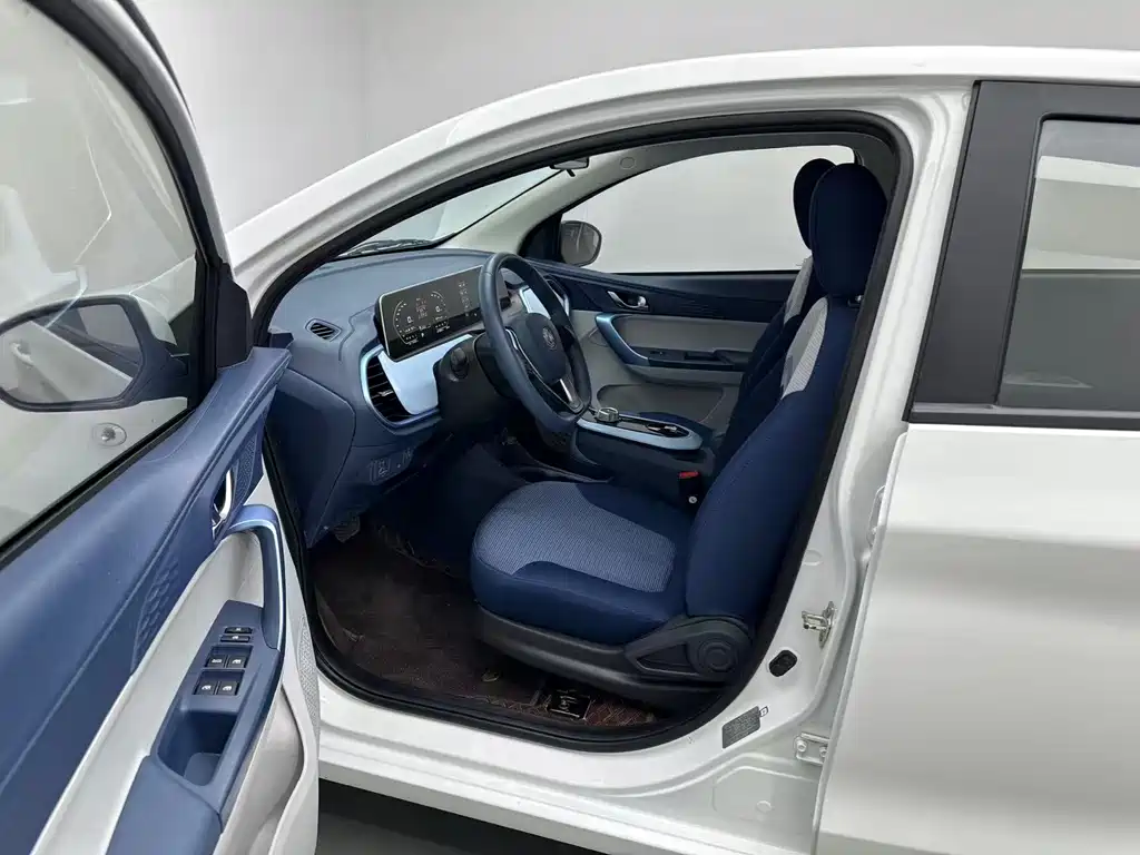 Changan Benben E-Star — миниатюра 5