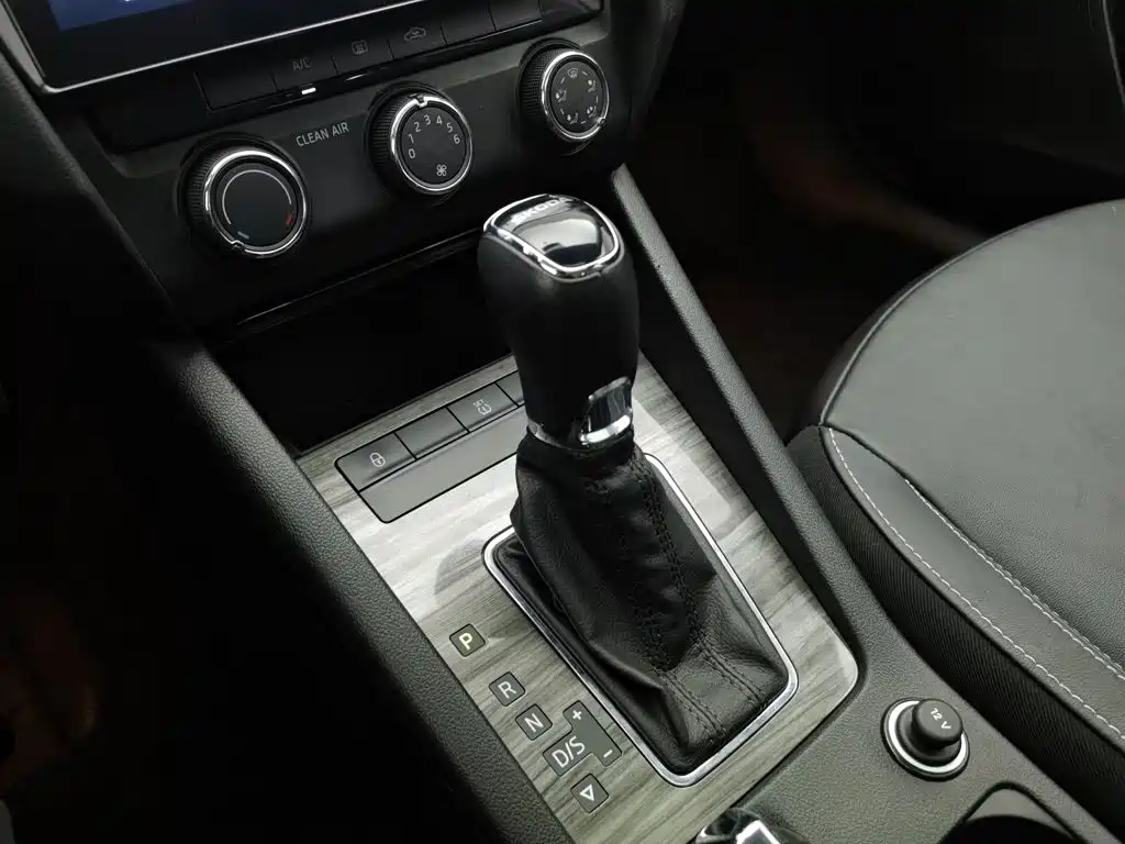 Skoda Octavia — миниатюра 13