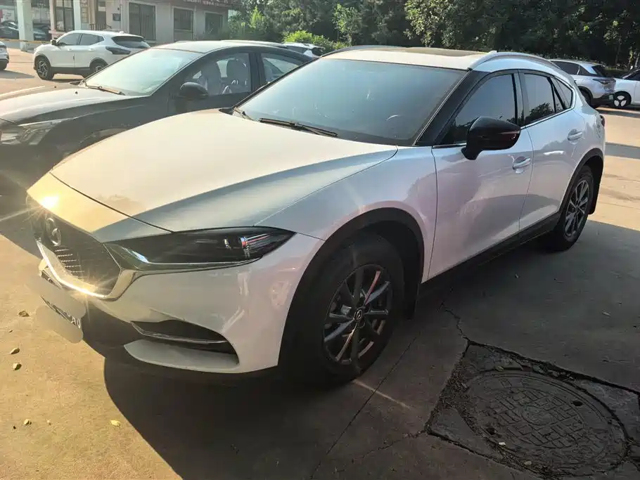 Купить Mazda CX-4