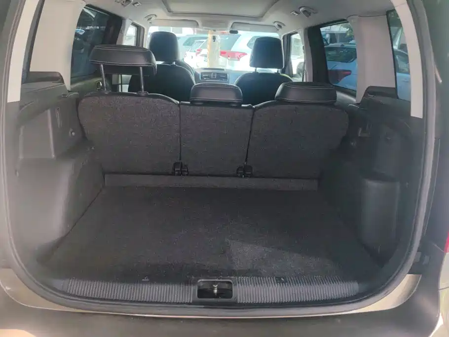 Skoda Yeti — миниатюра 4