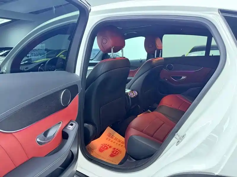 MERCEDES-BENZ GLC COUPE