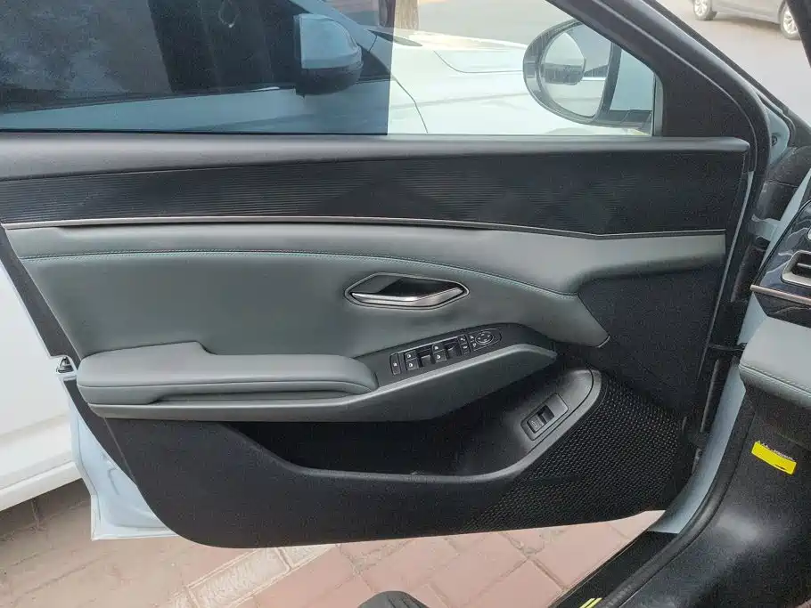 BYD Qin L — миниатюра 7