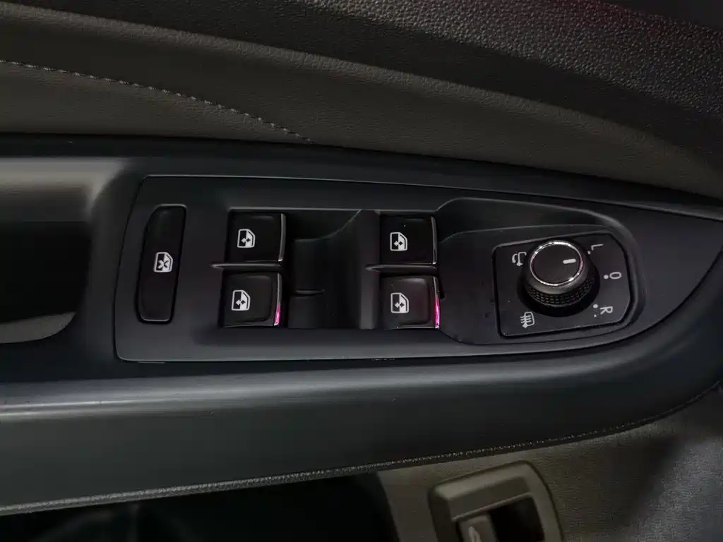Volkswagen Passat — миниатюра 9