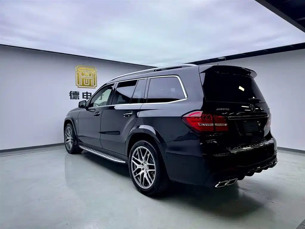 Mercedes-Benz GLS A MG 2017 AMG GLS 63 4MATIC