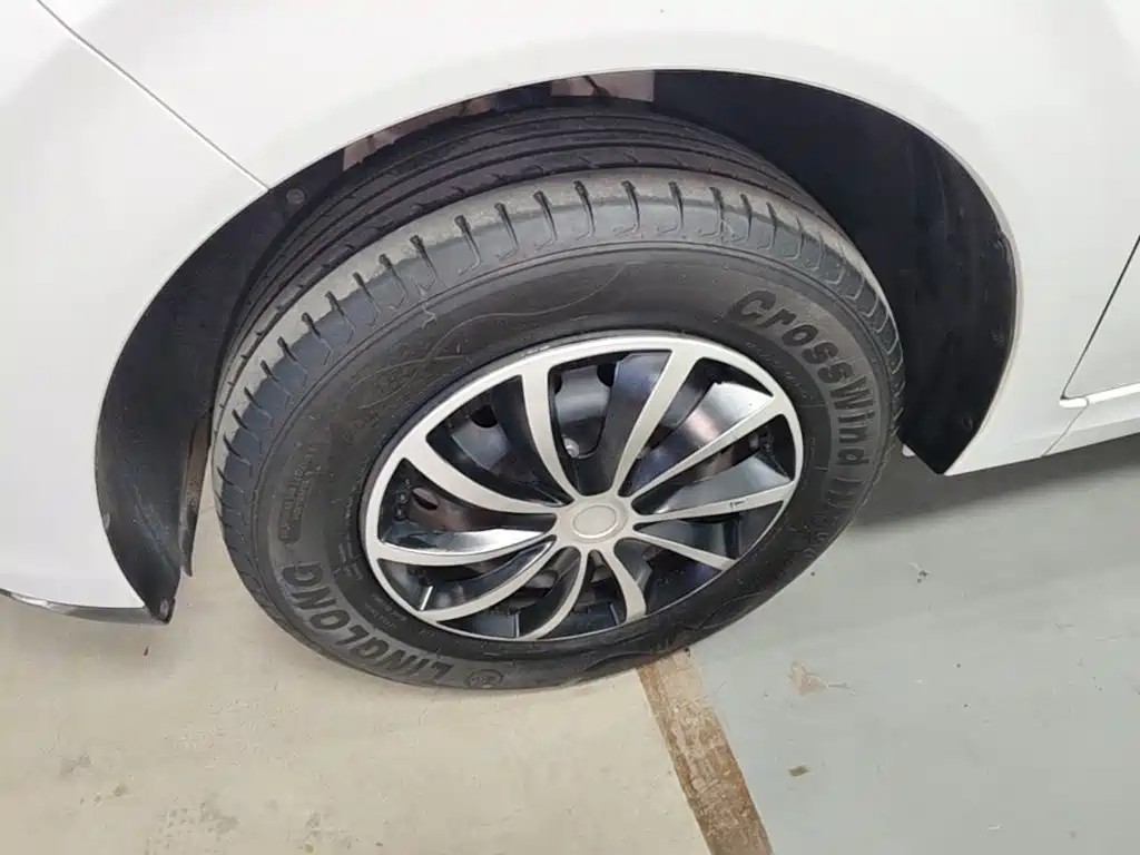 Wuling Hongguang EV — миниатюра 23