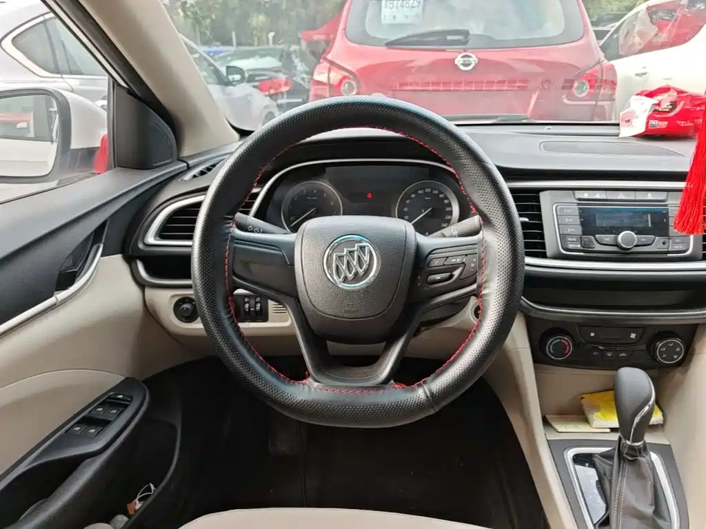Buick Excelle — миниатюра 11