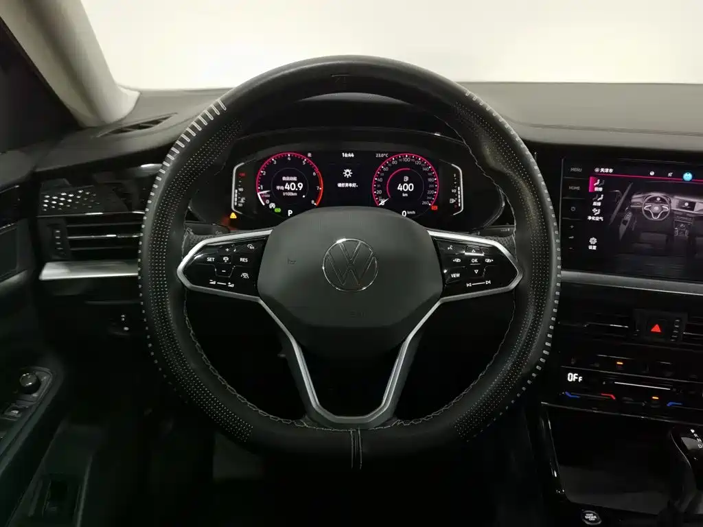 Volkswagen Passat — миниатюра 11