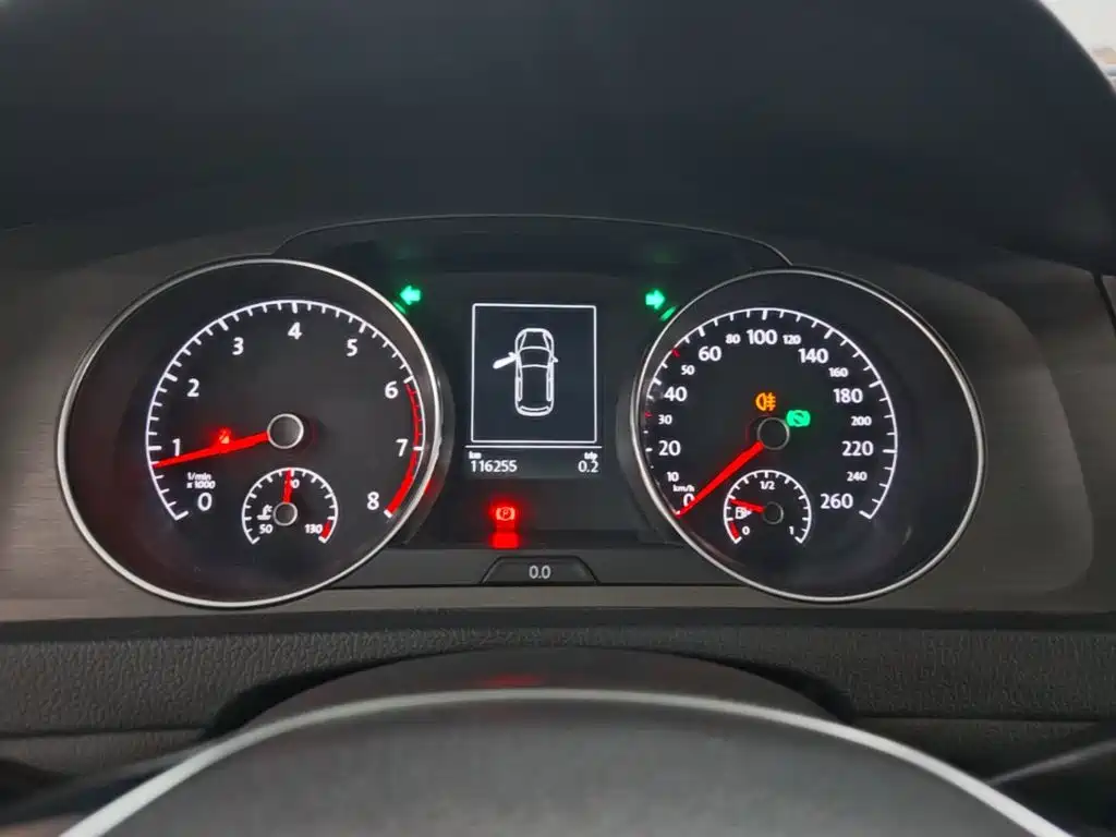 Volkswagen Golf — миниатюра 12