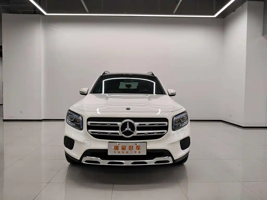 Mercedes-Benz GLB — миниатюра 2
