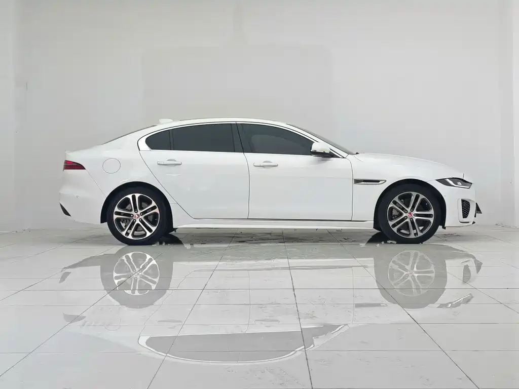 Jaguar XEL — миниатюра 11