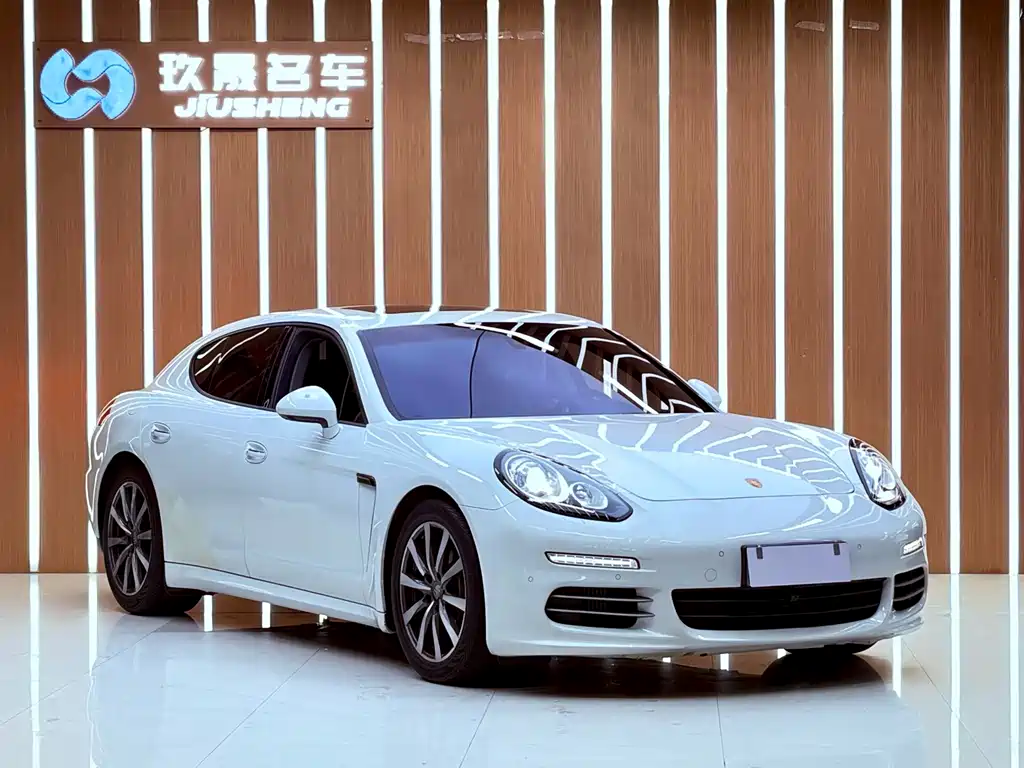 Porsche Panamera — миниатюра 6
