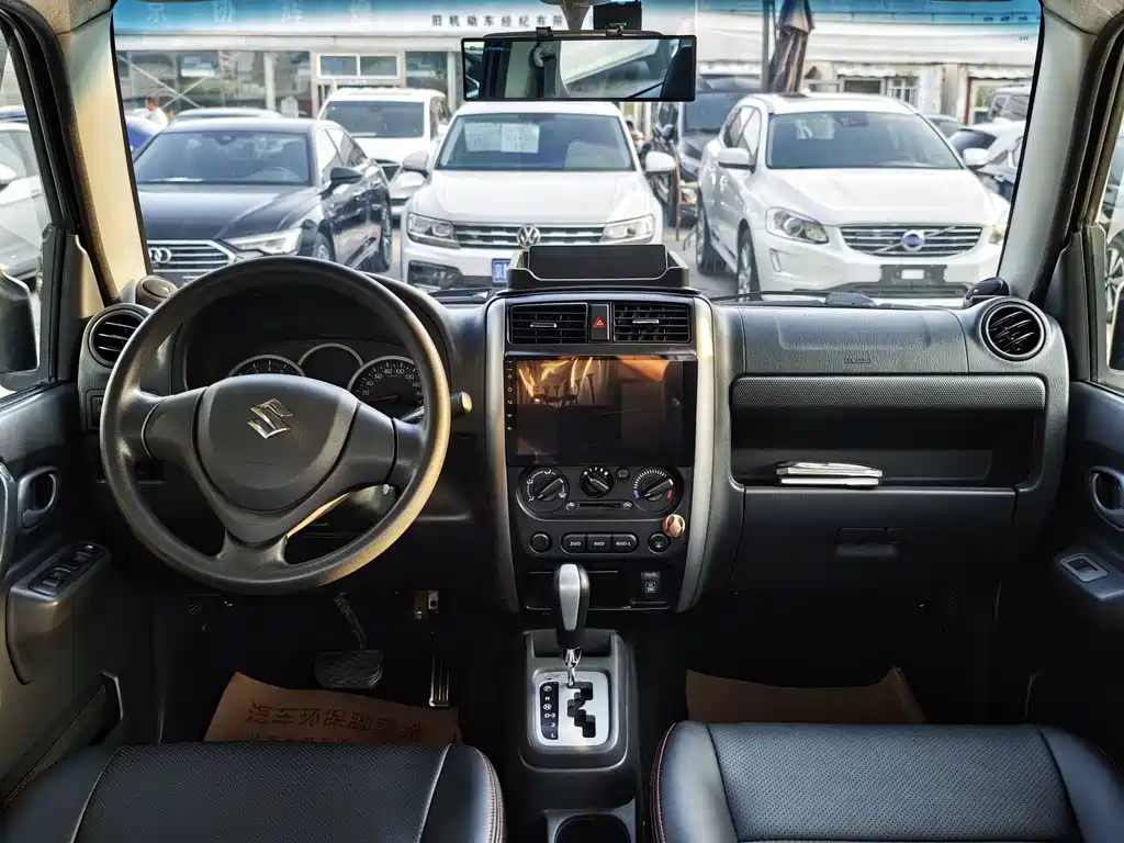 Suzuki Jimny — миниатюра 7