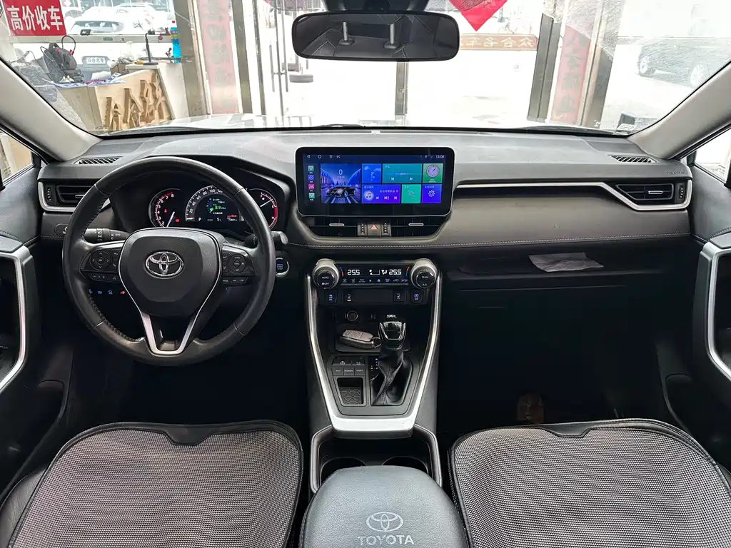 TOYOTA RAV4 RONGFANG