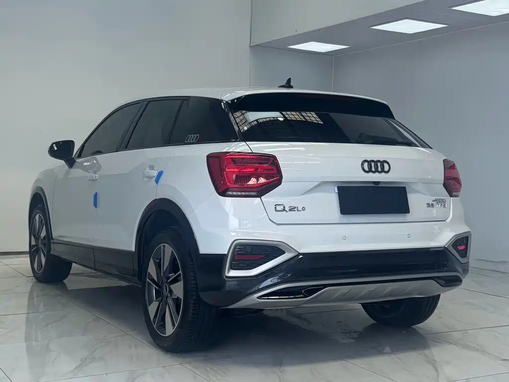 Audi Q2L — миниатюра 4