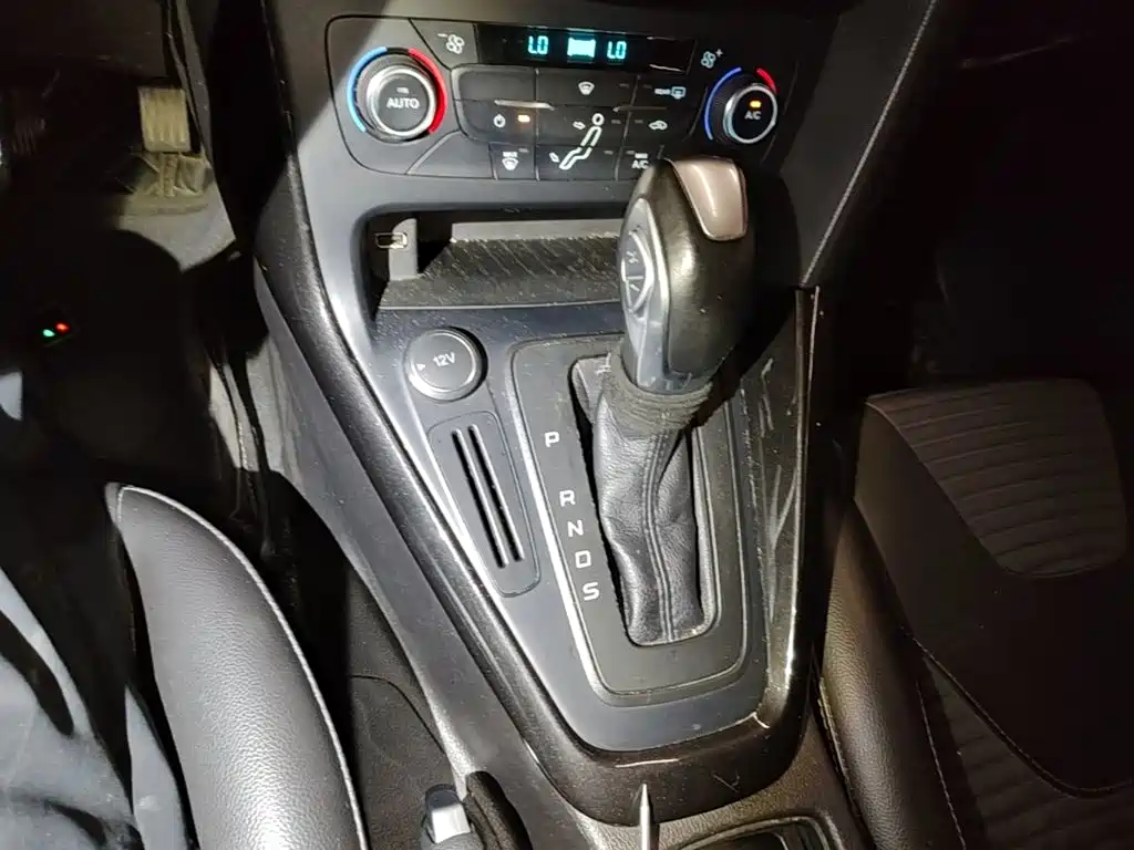 Ford Focus — миниатюра 14