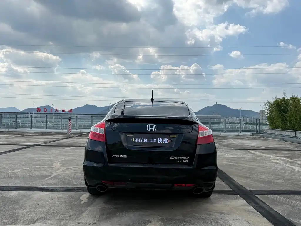 Honda Crosstour — миниатюра 7