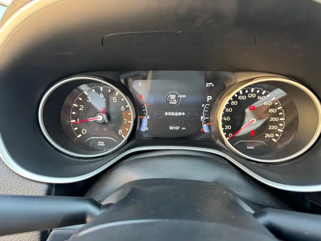 Jeep Compass — миниатюра 14