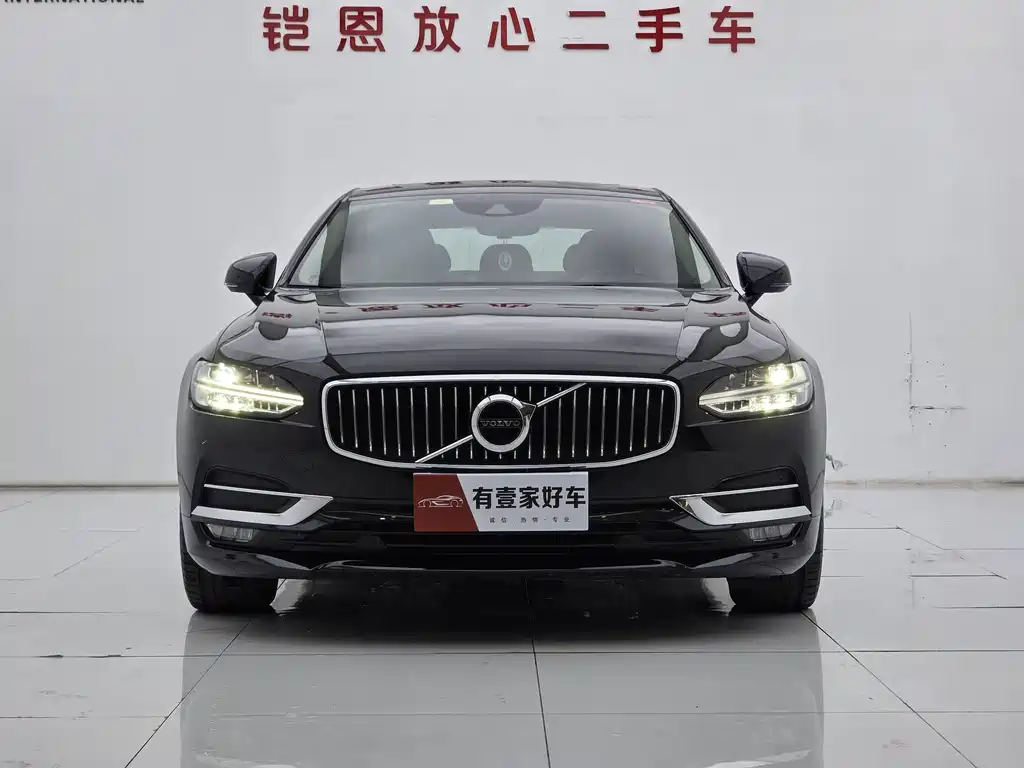 Volvo S90 — миниатюра 2