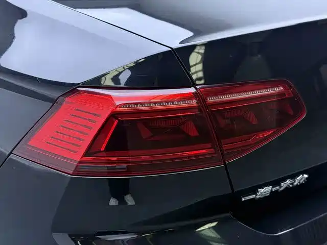 Volkswagen Magotan — миниатюра 11