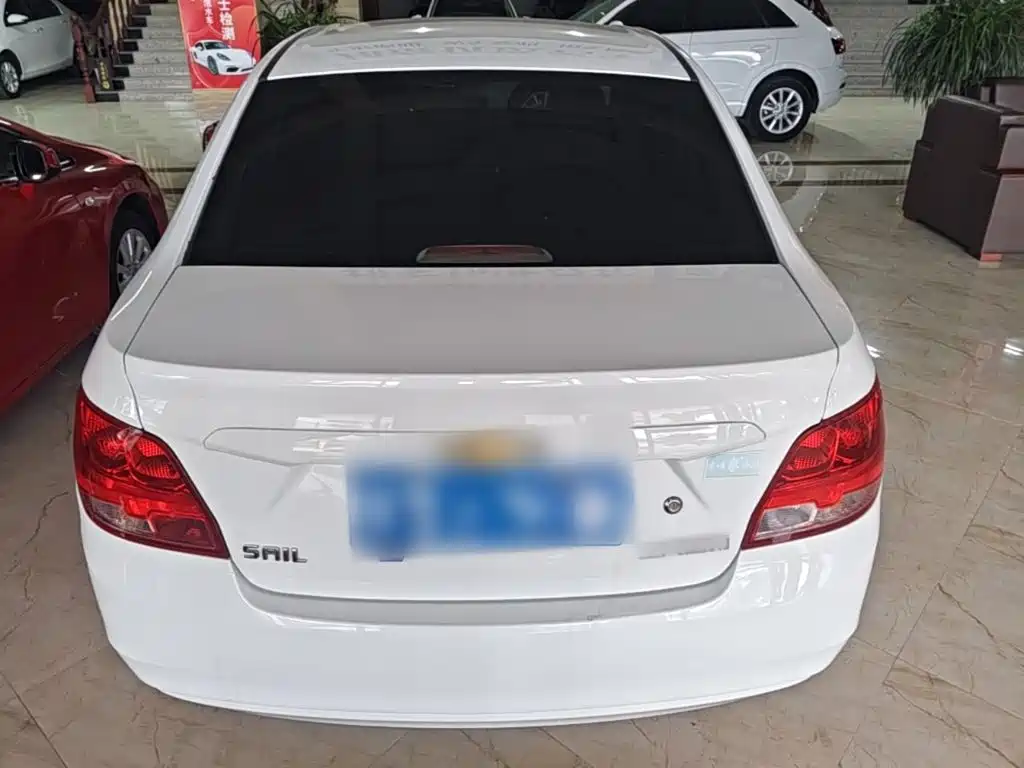 Chevrolet Sail — миниатюра 6