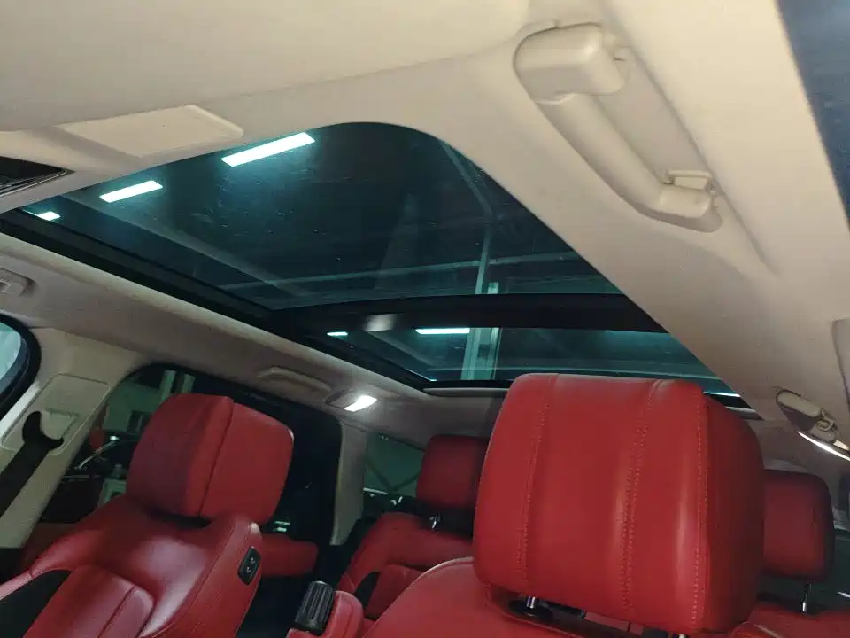 Land Rover Sport — миниатюра 12